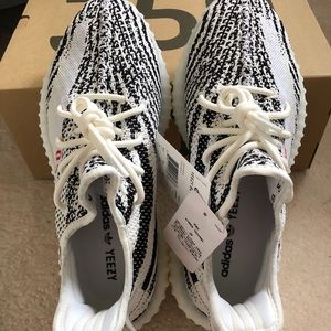 Adidas Yeezy Boost 350 V2 Zebra